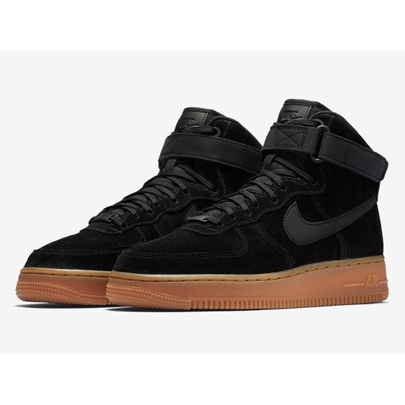 Nike Shoes - Nike Air Force 1 High SE 🖤